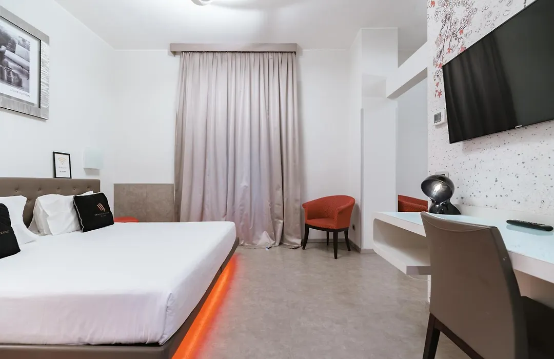 Montenapoleone Suites-1