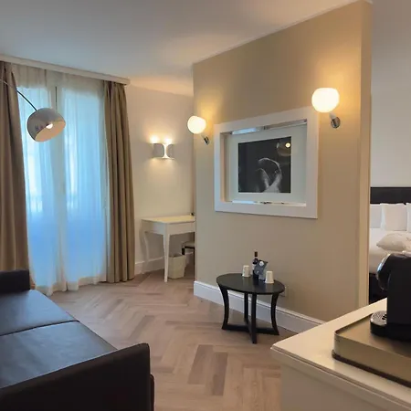 Maison Milano | UNA Esperienze-3