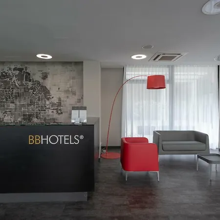 Bb Hotels Smarthotel Milano Linate-2